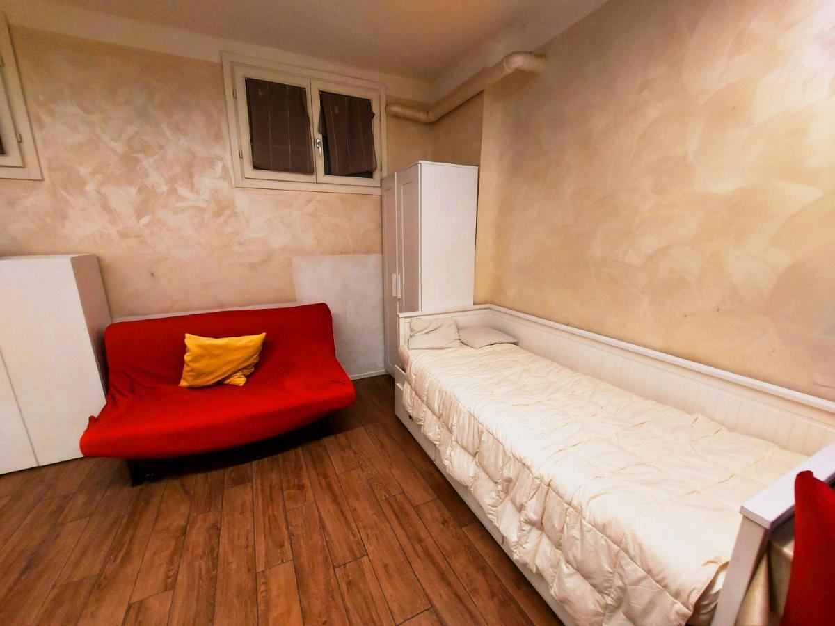 Free Breakfast - Big Apartment In The Heart Of Roma Dış mekan fotoğraf